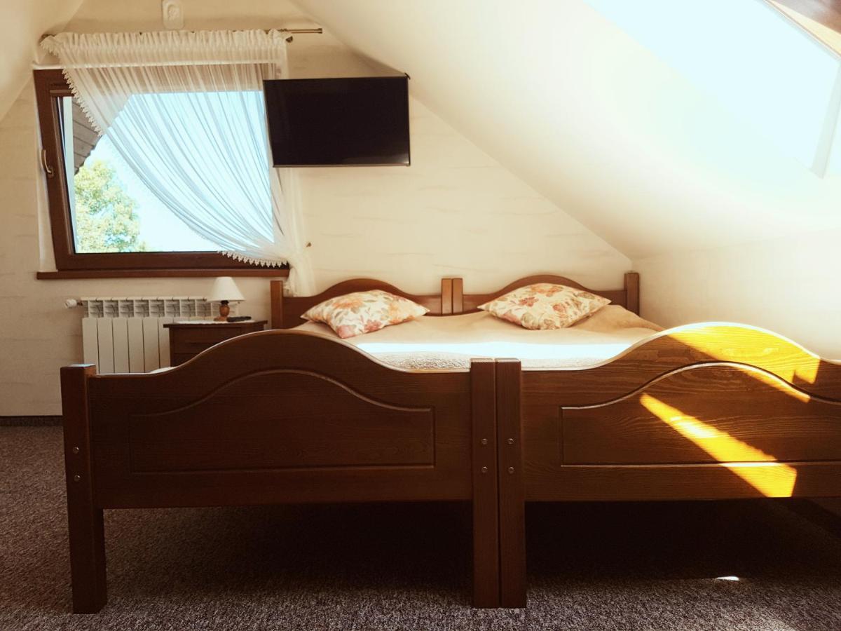 Dw Basia Pokoje I Apartament Bialka Tatrzanska Exteriör bild