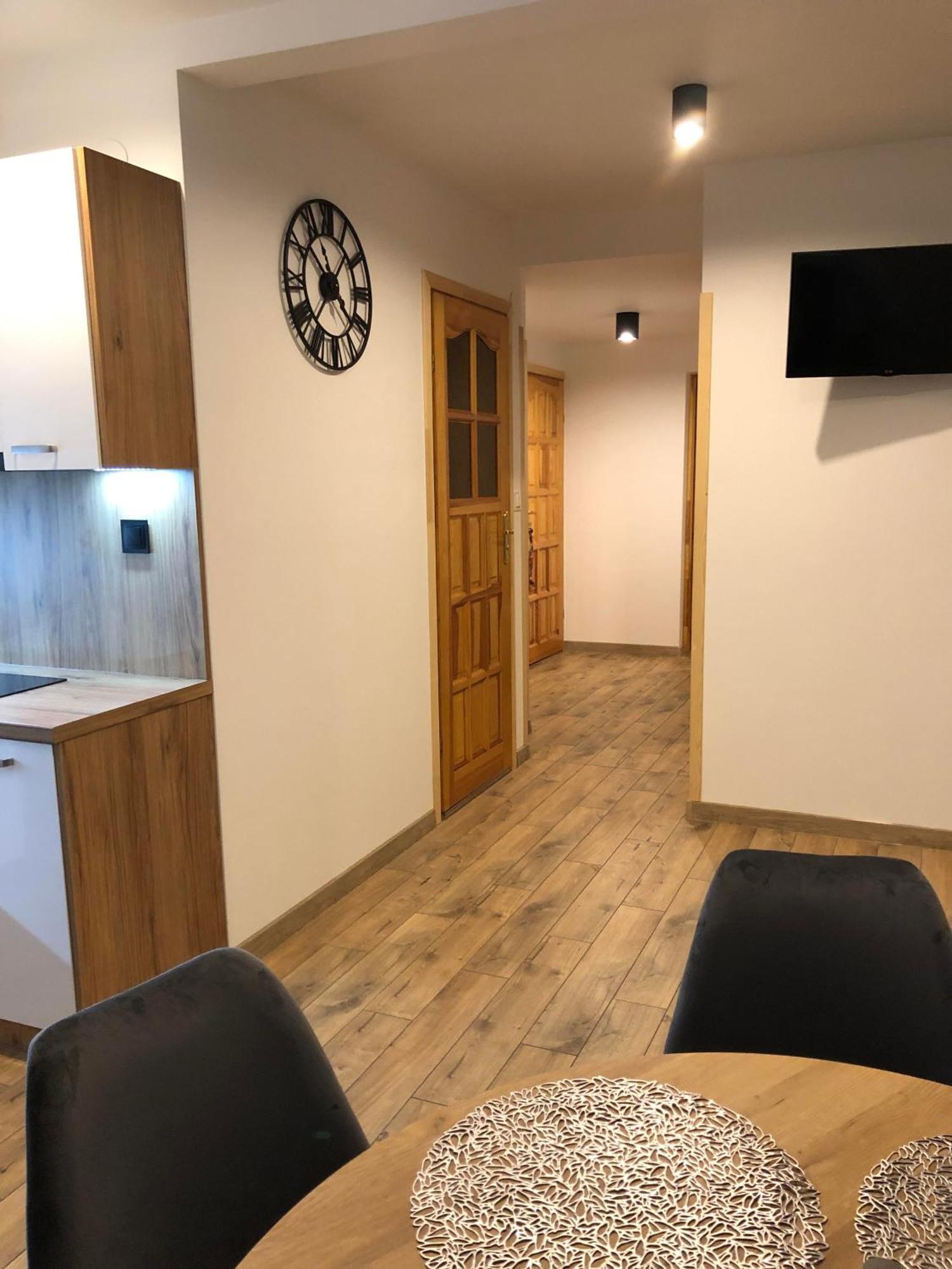 Dw Basia Pokoje I Apartament Bialka Tatrzanska Exteriör bild
