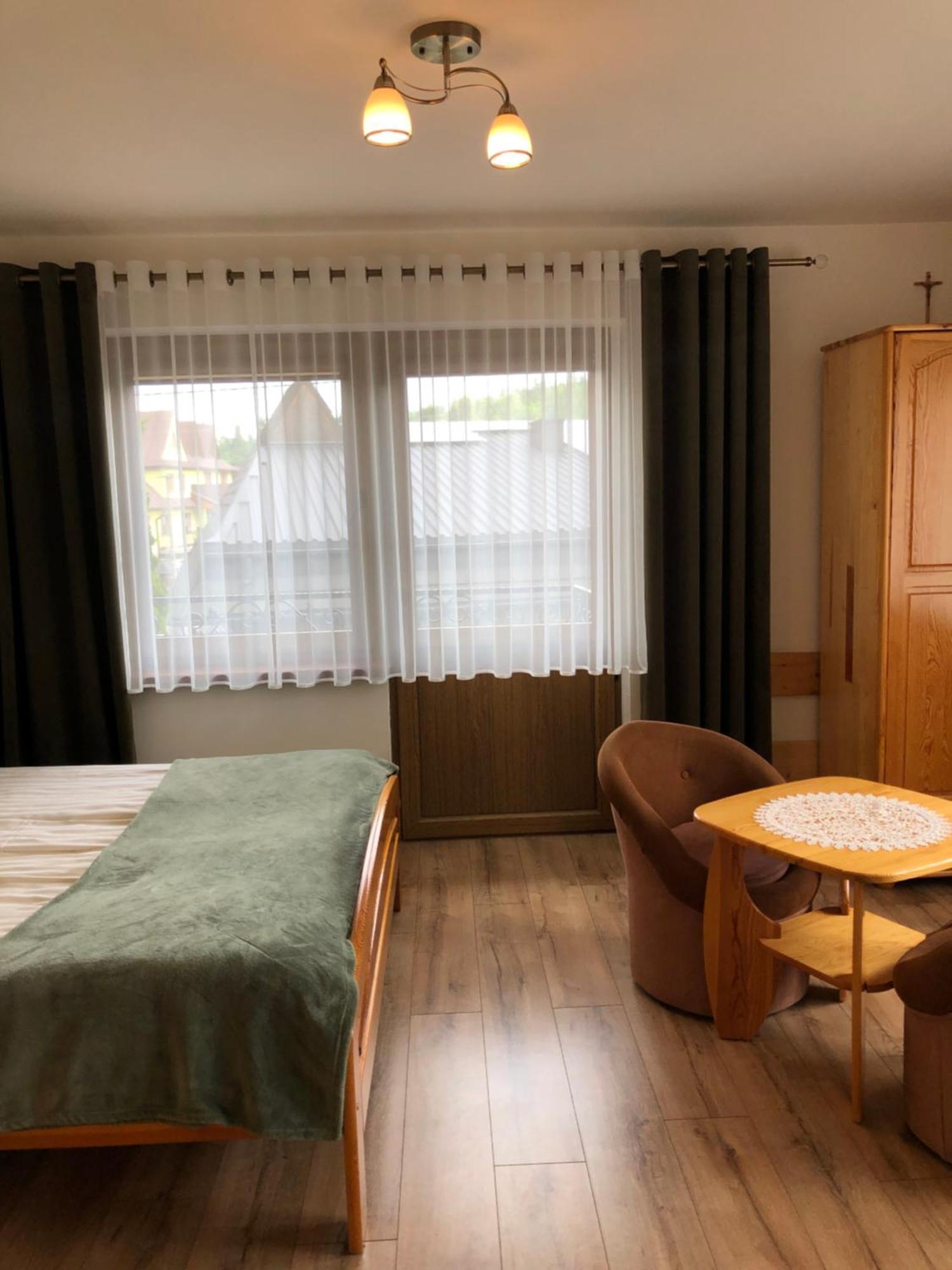 Dw Basia Pokoje I Apartament Bialka Tatrzanska Exteriör bild