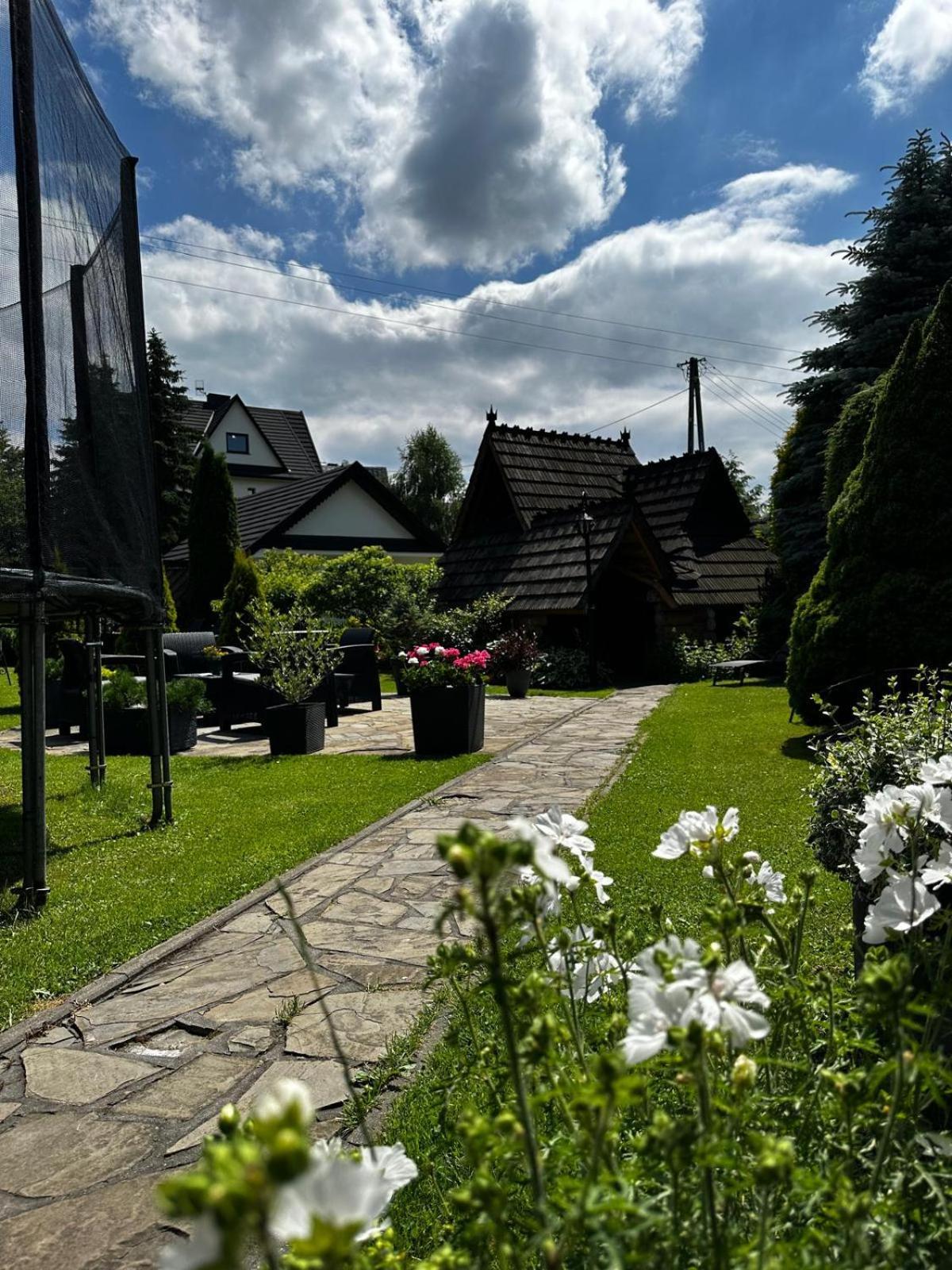 Dw Basia Pokoje I Apartament Bialka Tatrzanska Exteriör bild